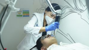Seputar Laser Wajah untuk Berbagai Masalah Kulit, Efektif dan Aman