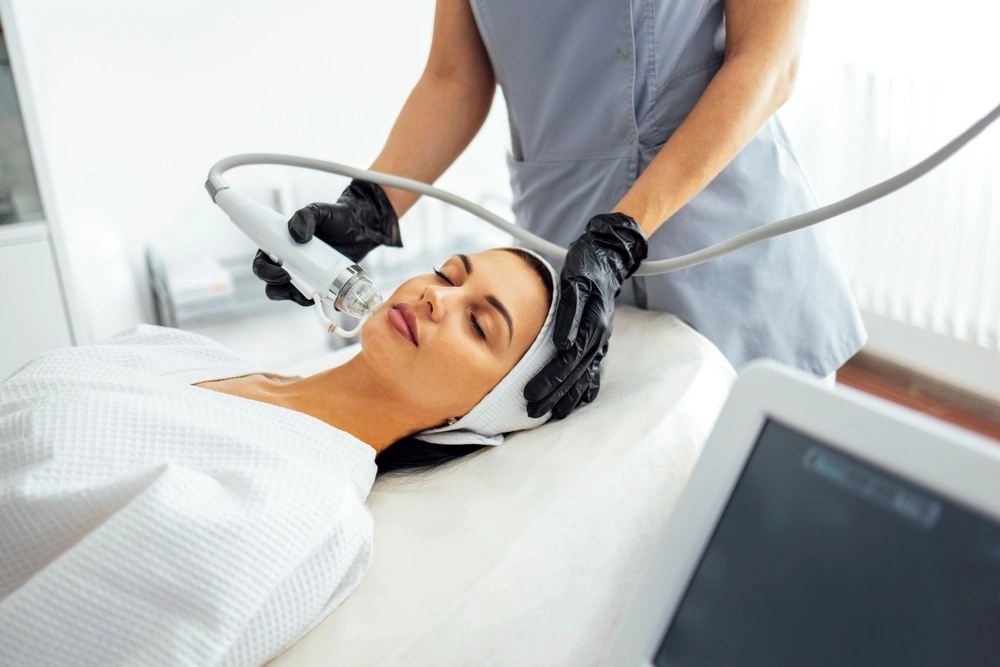 Mengenal RF Treatment: Rahasia Kulit Kencang & Awet Muda